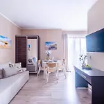 Lazurowy Dwor - Oraz Z Parkingiem 3* Sztutowo