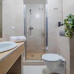 Lazurowy Dwor - Oraz Z Parkingiem Bed & Breakfast