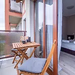 Bed & Breakfast Lazurowy Dwor - Oraz Z Parkingiem Sztutowo