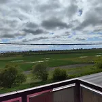 Lazurowy Dwor - Oraz Z Parkingiem Bed & Breakfast