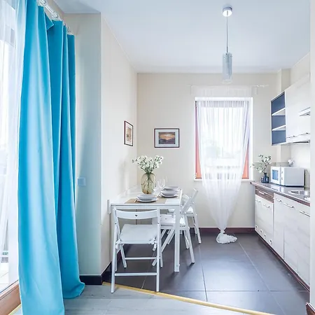 Lazurowy Dwor - Oraz Z Parkingiem Couette-café Sztutowo