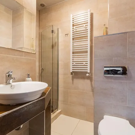 Lazurowy Dwor - Oraz Z Parkingiem 4* Sztutowo