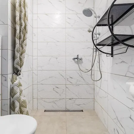 Nocleg ze śniadaniem Lazurowy Dwor 4*