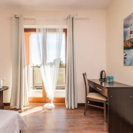 Bed and Breakfast Lazurowy Dwor - Oraz Z Parkingiem