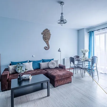 Lazurowy Dwor - Oraz Z Parkingiem Bed & Breakfast Sztutowo