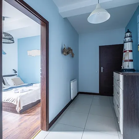 Bed and breakfast Lazurowy Dwór - Oraz Z Basenem I Parkingiem 3*