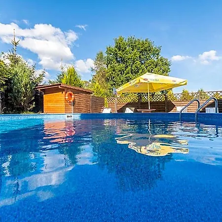 Otel Lazurowy Dwor - Oraz Z Parkingiem 3*