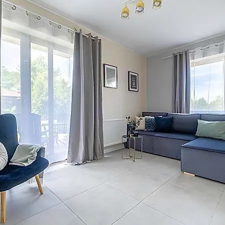 Otel Lazurowy Dwor - Oraz Z Parkingiem 3*