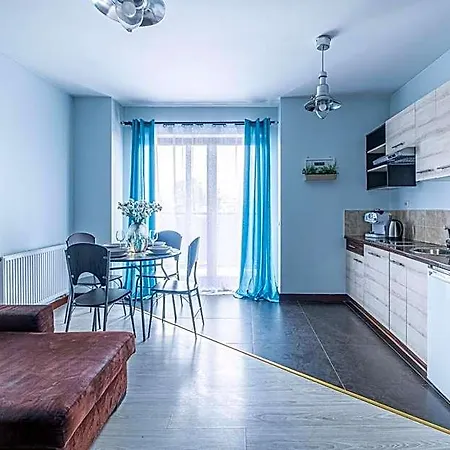 Otel Lazurowy Dwor - Oraz Z Parkingiem 3*