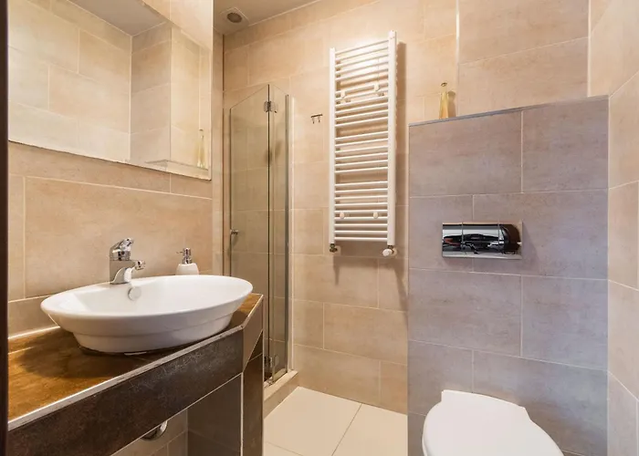 Lazurowy Dwor - Oraz Z Parkingiem 4* Sztutowo